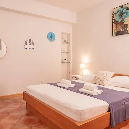 Jaksa Apartamento Hvar Town