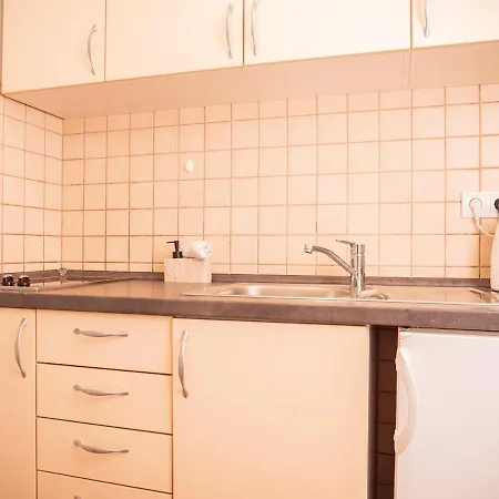 Jaksa Апартаменти Хвар